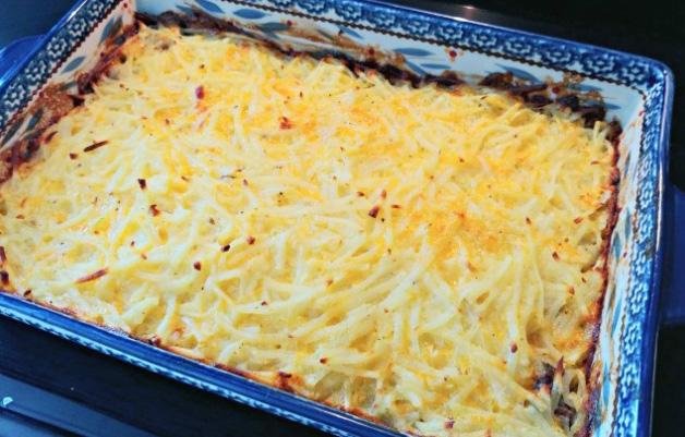 Home-style Cheesy Ground Beef & Potato Casserole – Wellborn 2R Beef