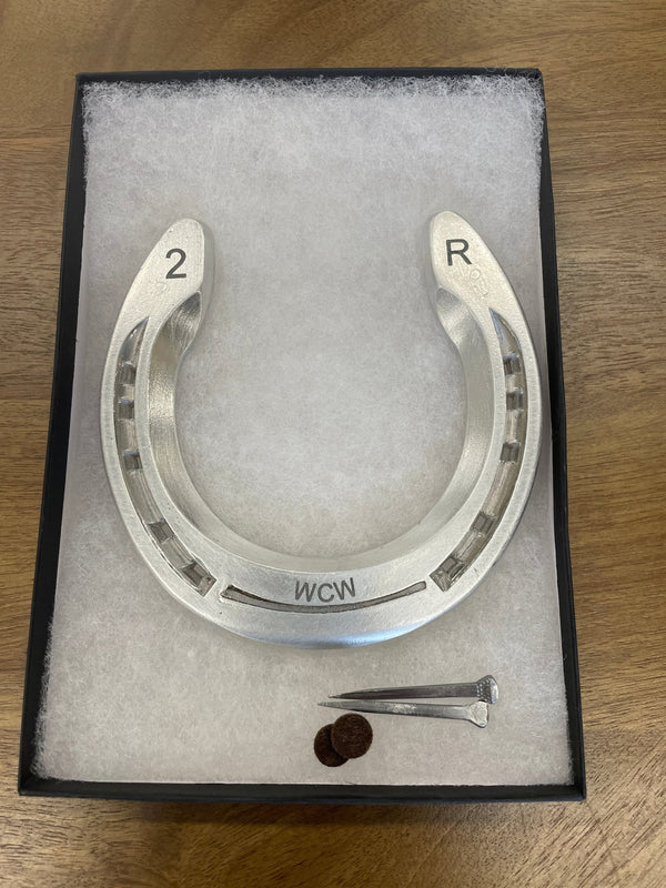 Authentic Wellborn 2R Horseshoe with artisan engraved initials - Wellborn 2R Beef