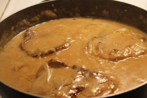 Chuck Wagon Smothered Steak and Gravy - Wellborn 2R Beef