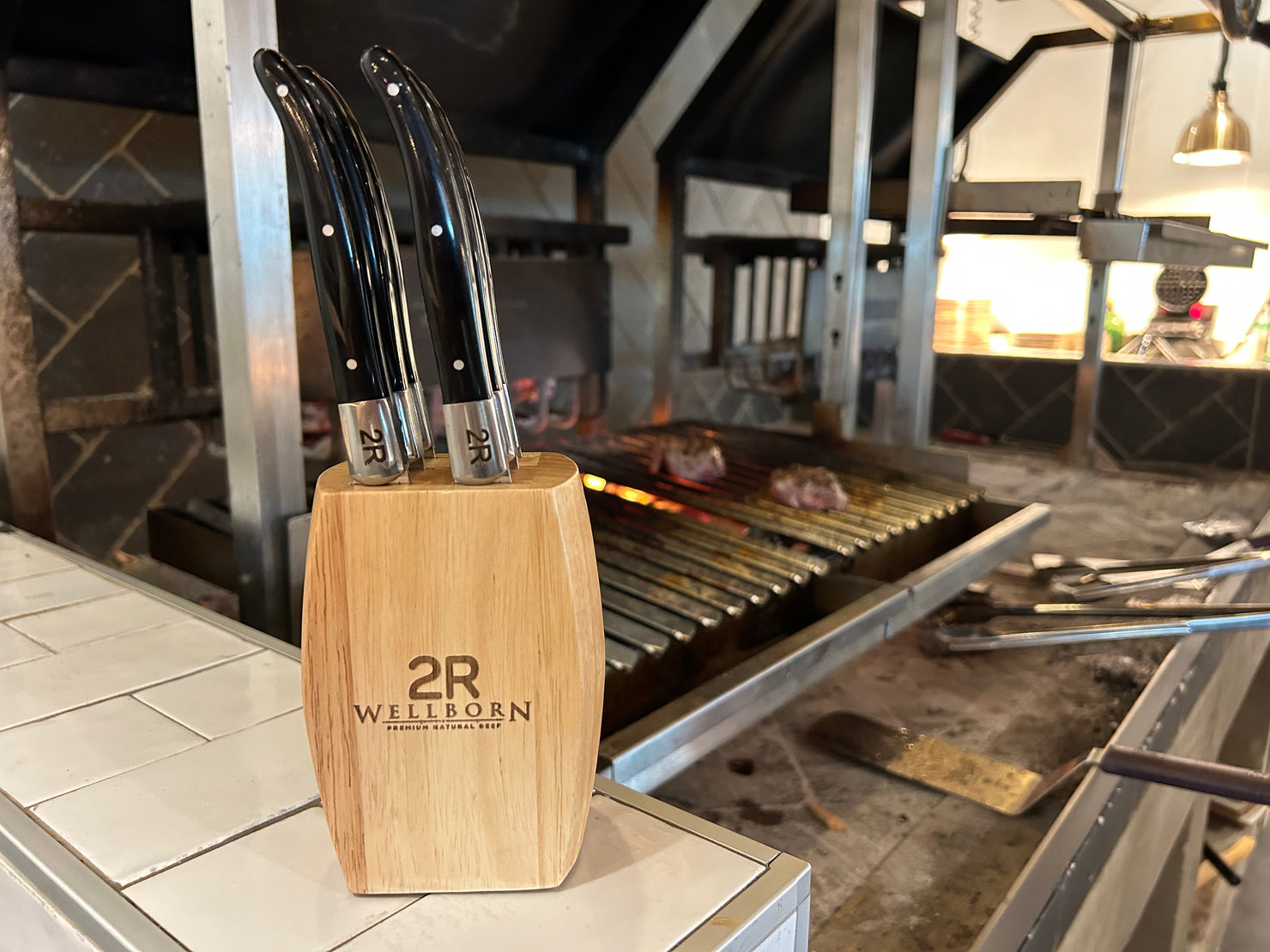 Engraved Jumbo Steak Knife Set in Block