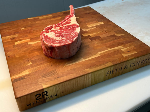 Wellborn 2R Ranch + Fifth & Cherry 18 Inch Cutting Board - Wellborn 2R Beef